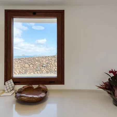 Canaryislandshost I Taguluche