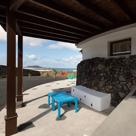 Canaryislandshost I Taguluche * Фамара