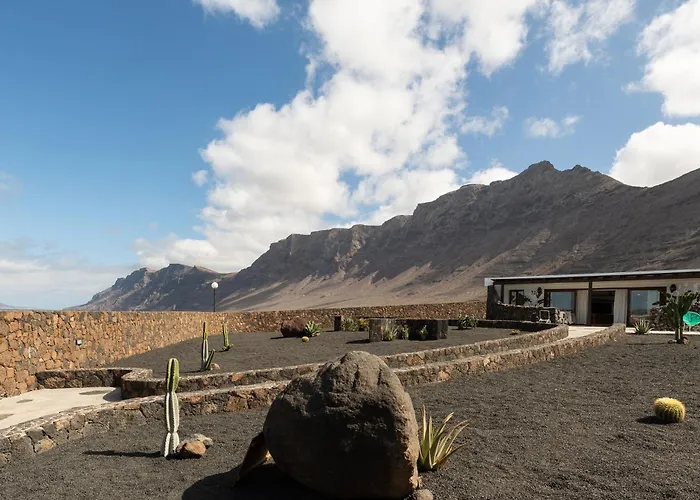 Canaryislandshost I Taguluche