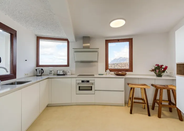 Canaryislandshost I Taguluche Villa