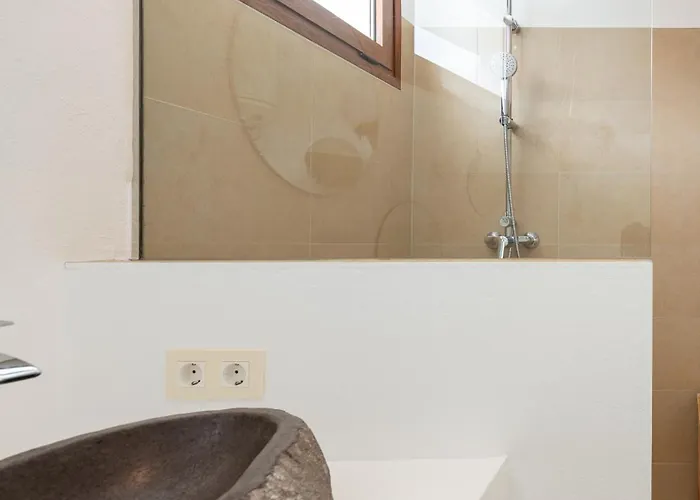 Canaryislandshost I Taguluche Villa