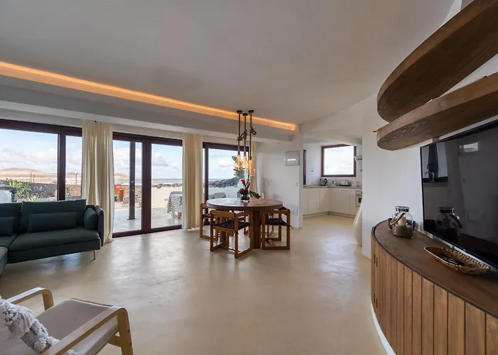 Canaryislandshost I Taguluche Villa