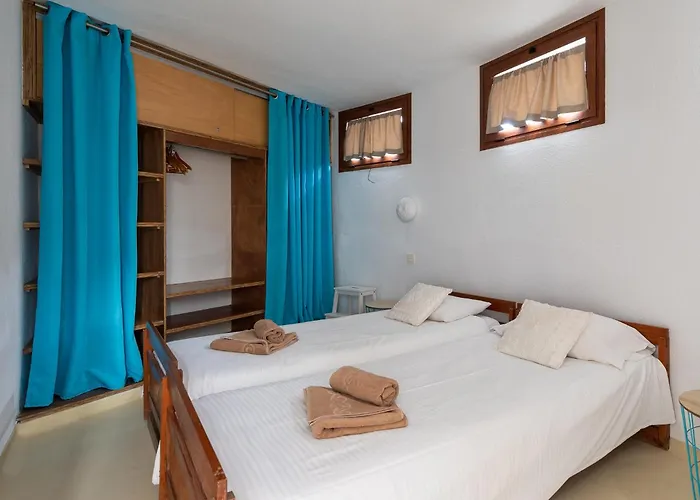 Canaryislandshost I Taguluche Villa Famara