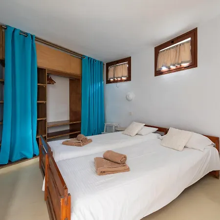 Canaryislandshost I Taguluche فيلة فامارا